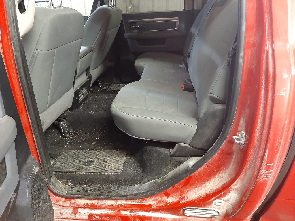 Before vehicle detail services.