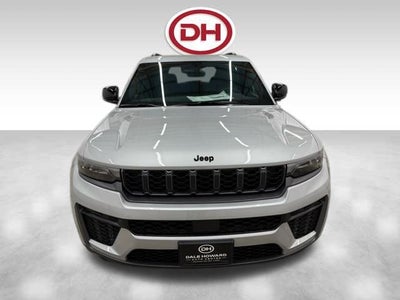 2026 Jeep Grand Cherokee Laredo