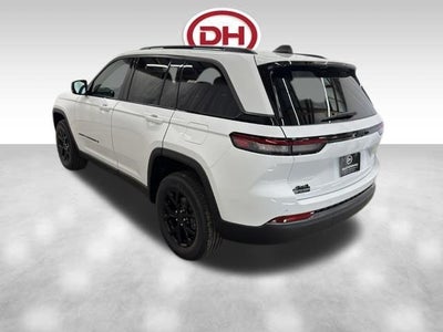 2026 Jeep Grand Cherokee Altitude