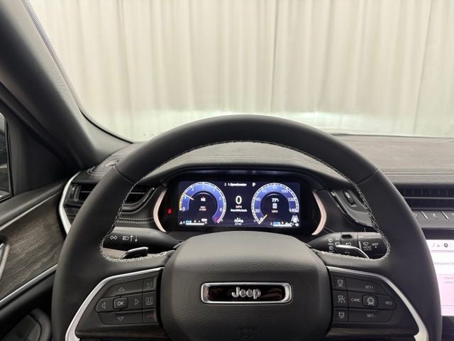 2026 Jeep Grand Cherokee Altitude