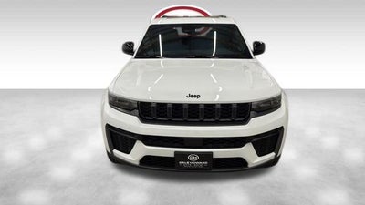 2026 Jeep Grand Cherokee Altitude