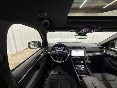 2026 Jeep Grand Cherokee 85th Anniversary Edition