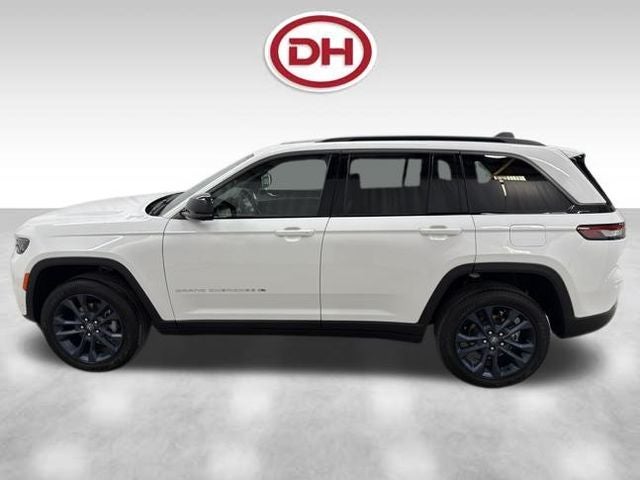 2026 Jeep Grand Cherokee 85th Anniversary Edition