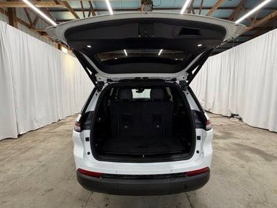 2022 Jeep Grand Cherokee L Altitude