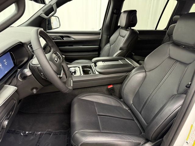 2025 Jeep Wagoneer L Series II