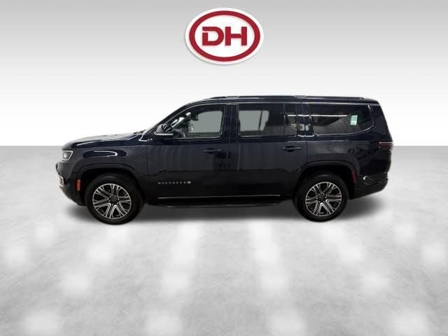 2025 Jeep Wagoneer Base