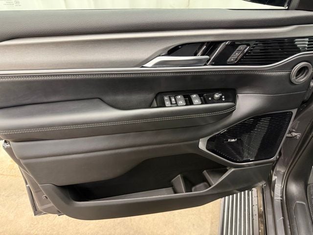 2026 Jeep Grand Wagoneer Limited Altitude