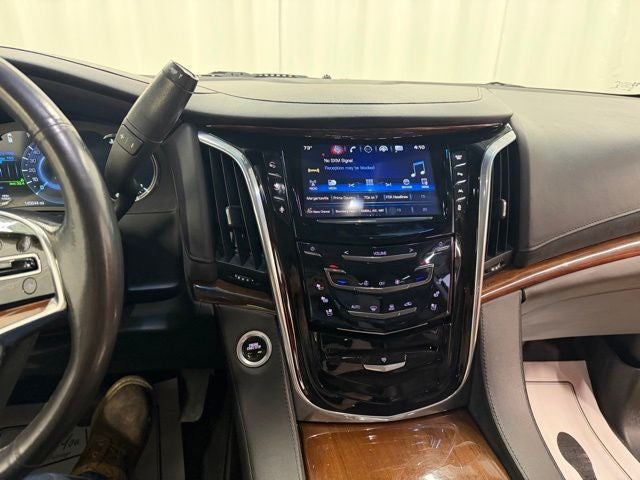 2016 Cadillac Escalade Luxury