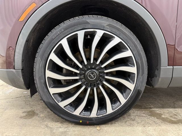 2019 Lincoln Nautilus Black Label