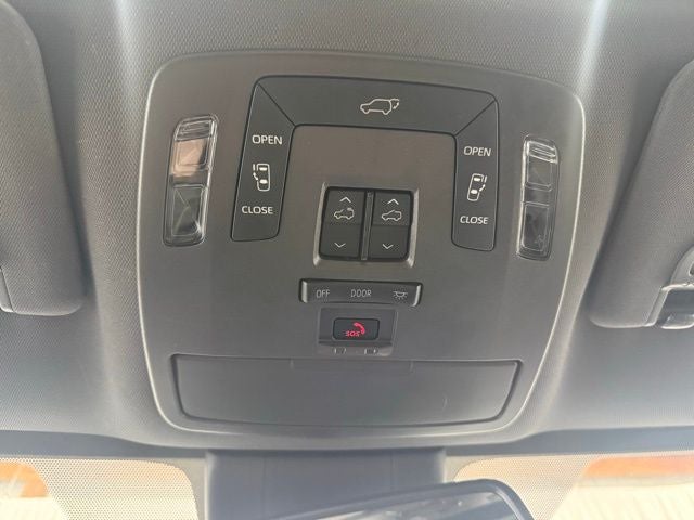 2024 Toyota Sienna XSE 7 Passenger