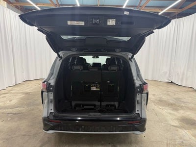 2024 Toyota Sienna XSE 7 Passenger