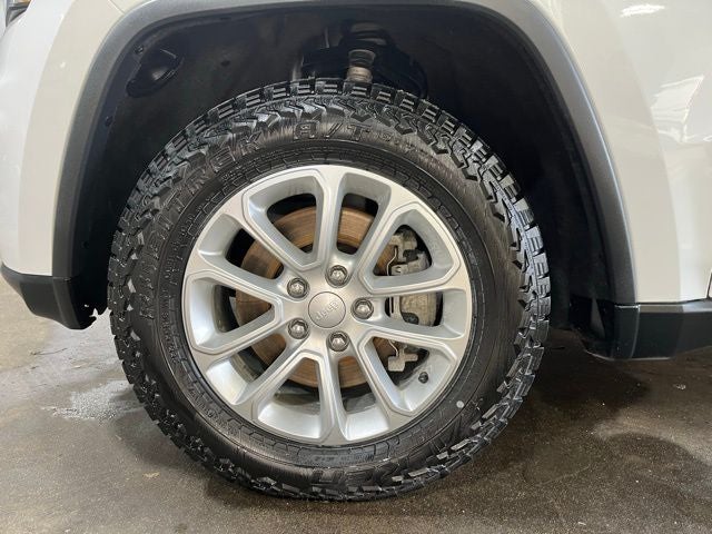 2021 Jeep Grand Cherokee Laredo E