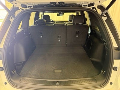 2026 Jeep Grand Cherokee Base