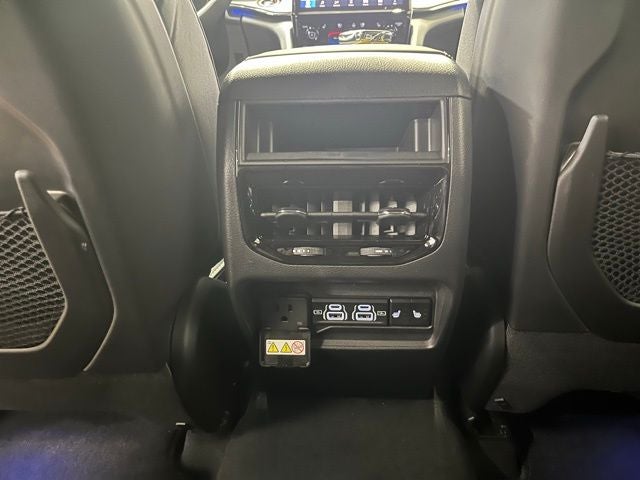 2025 Jeep Grand Cherokee Overland