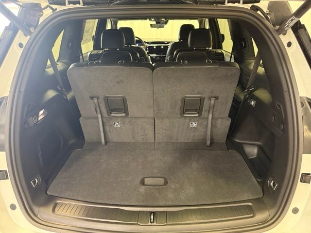 2026 Jeep Grand Cherokee L Base