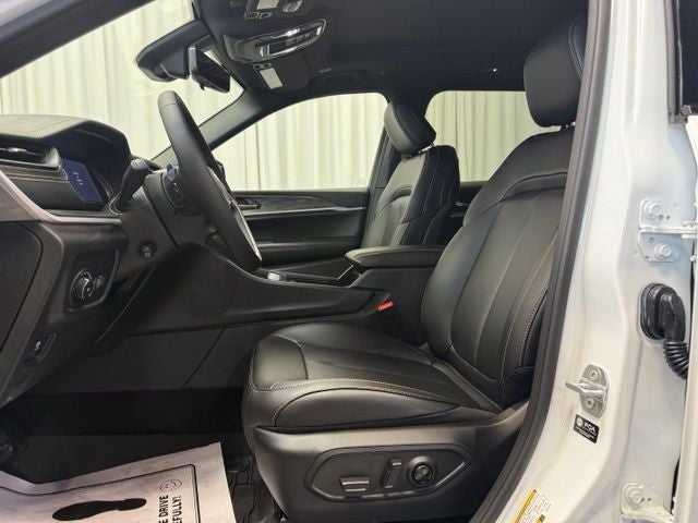 2026 Jeep Grand Cherokee L Base