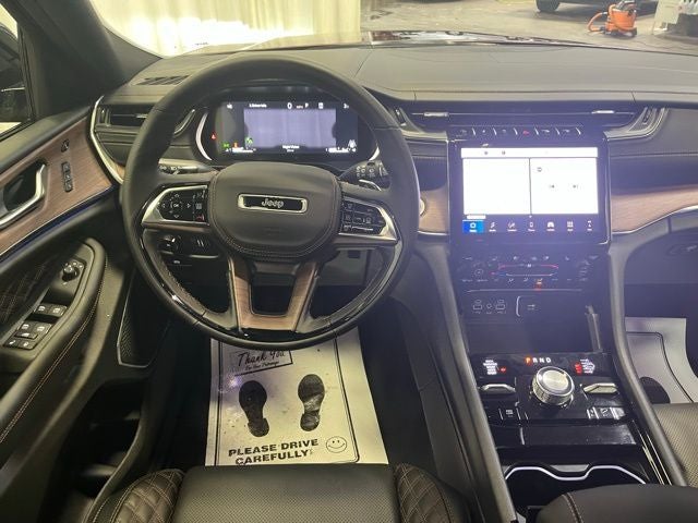 2025 Jeep Grand Cherokee L Summit