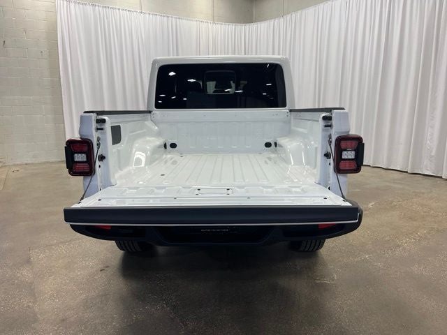 2026 Jeep Gladiator Sahara