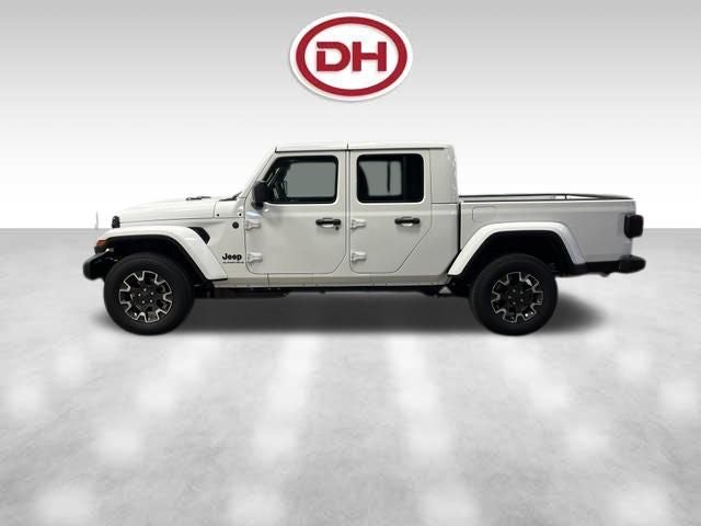 2026 Jeep Gladiator Sahara
