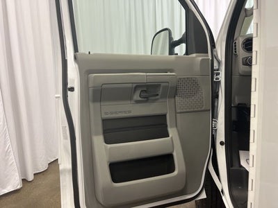 2025 Ford E-350SD Base Cutaway Knapheide Service Utility Body
