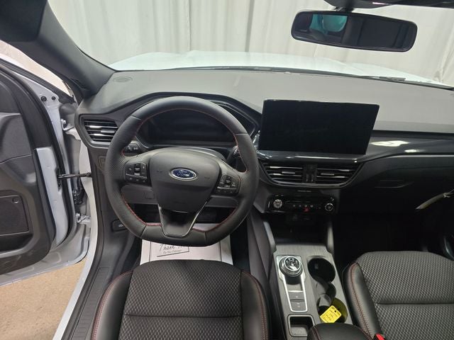 2026 Ford Escape ST-Line Elite