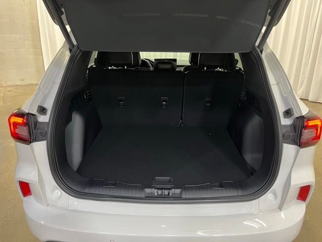 2026 Ford Escape ST-Line Elite