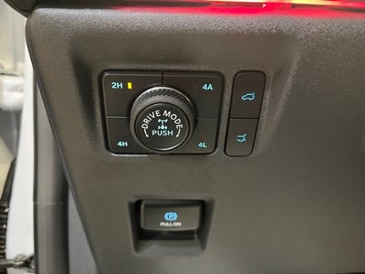 2025 Ford Expedition Tremor