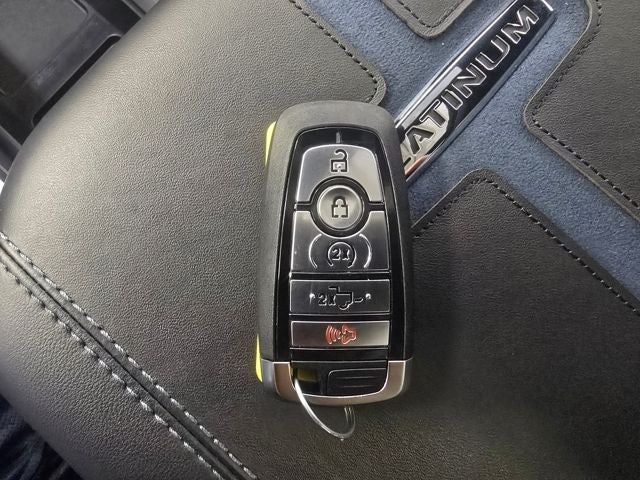 2025 Ford F-350SD Platinum