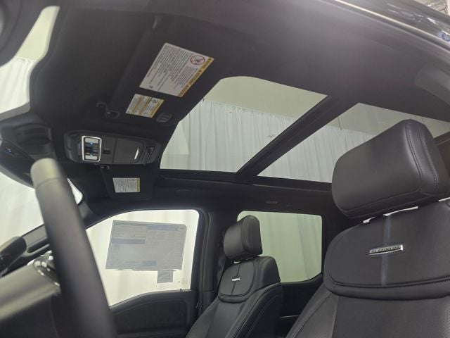 2025 Ford F-350SD Platinum