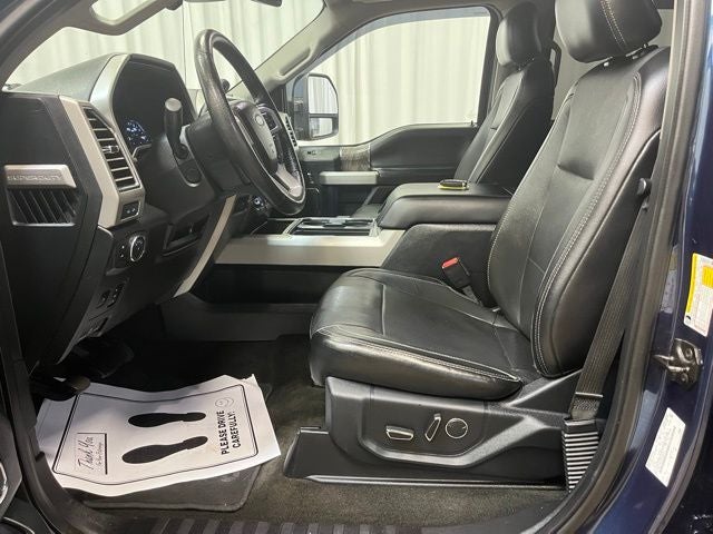 2017 Ford F-350SD Lariat DRW