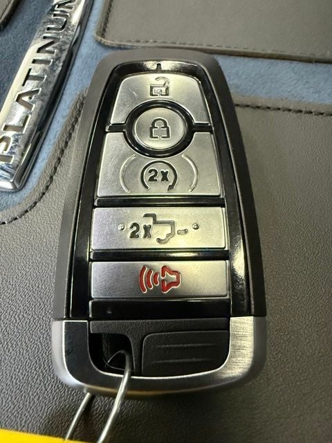 2026 Ford F-450SD Platinum DRW