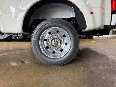 2026 Ford F-450SD Platinum DRW