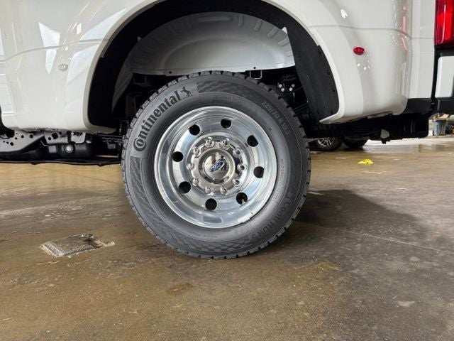 2026 Ford F-450SD Platinum DRW