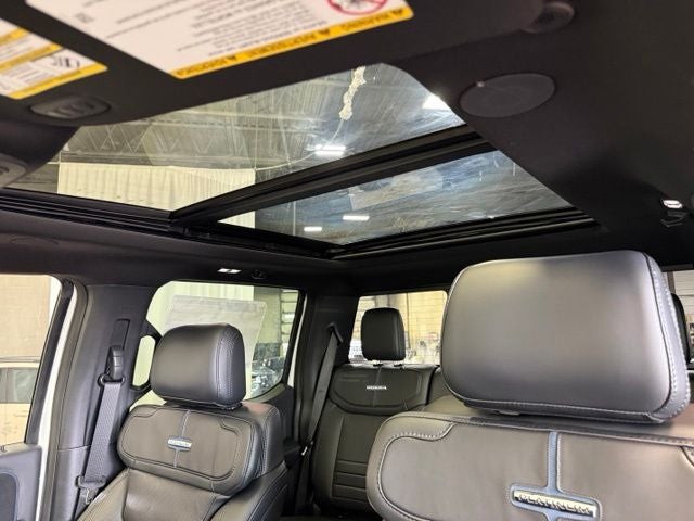 2026 Ford F-450SD Platinum DRW