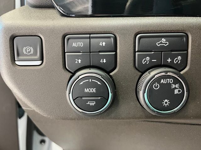 2023 Chevrolet Silverado 1500 LT LT1