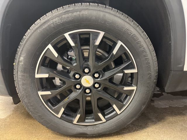 2025 Chevrolet Traverse LT 2LT