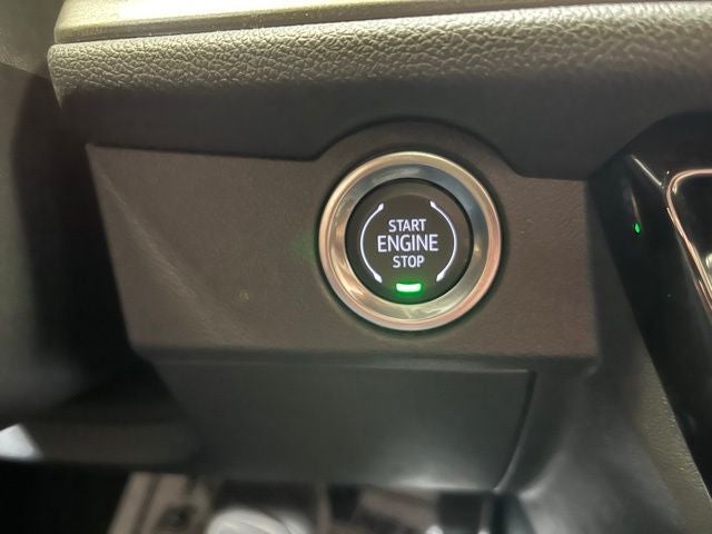 2025 Chevrolet Traverse LT 2LT