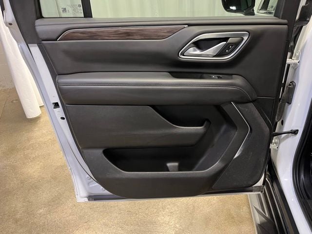 2022 Chevrolet Suburban LS