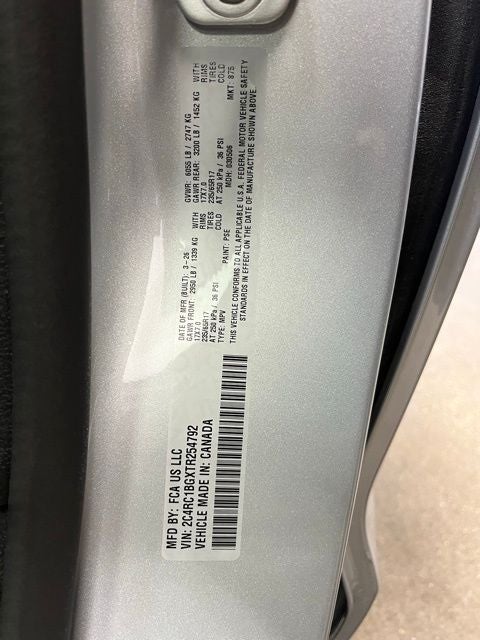 2026 Chrysler Pacifica Select