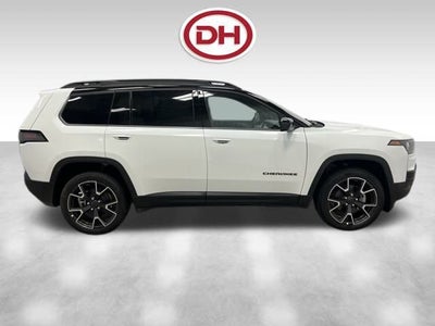 2026 Jeep Cherokee Overland