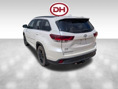 2019 Toyota Highlander SE