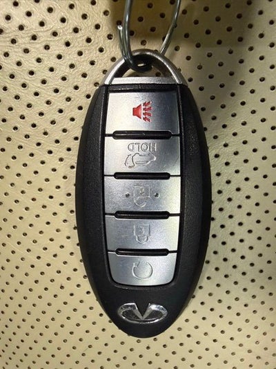 2023 INFINITI QX80 Sensory