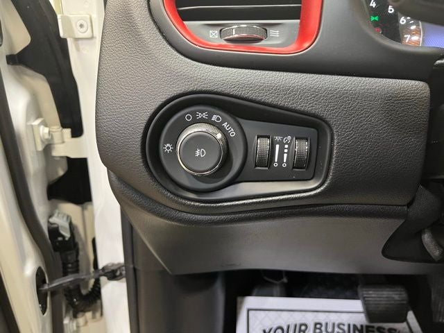 2022 Jeep Renegade Trailhawk