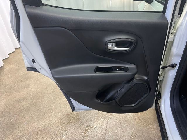 2022 Jeep Renegade Trailhawk