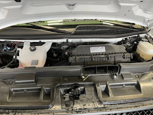 2026 Chevrolet Express Cargo 1WT