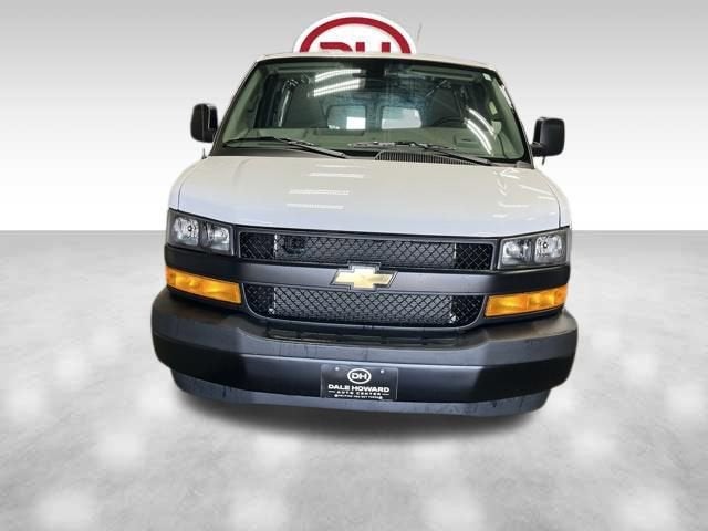2026 Chevrolet Express Cargo 1WT