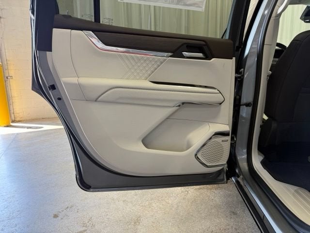 2027 GMC Acadia Denali