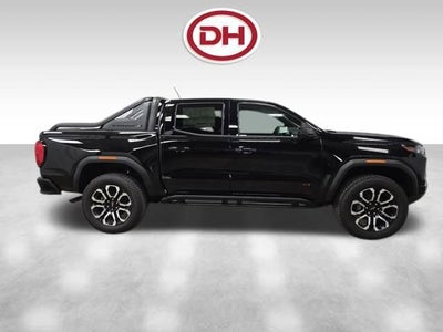 2025 GMC Canyon AT4